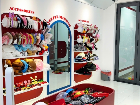 THIẾT KẾ NỘI THẤT SHOP TAHOFILM PHƯỜNG 9